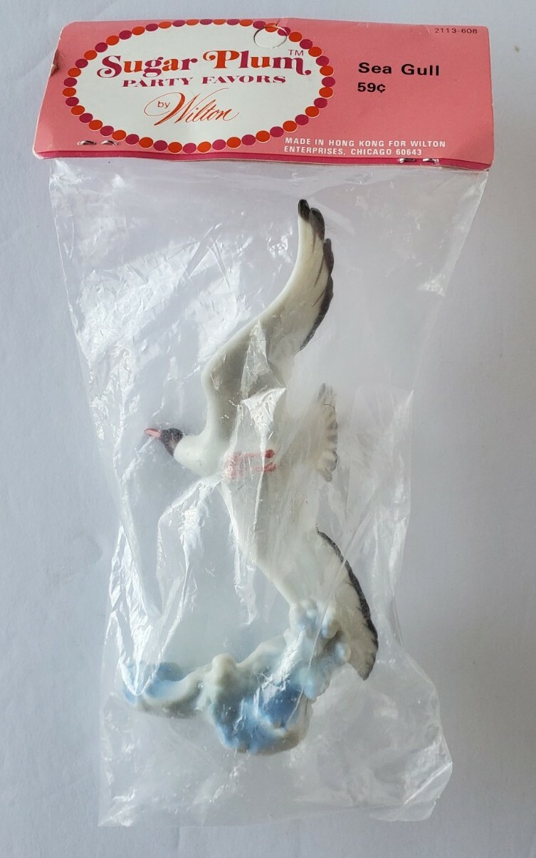 Vintage Wilton Cake Toppers – Lot of 5 – See Description – Fast Shipping!!
