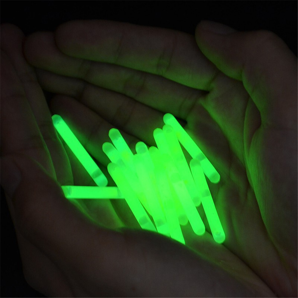 100PCS 1.5″ Green Mini Glow Sticks Fishing Light For Parties Fishing Light Stick