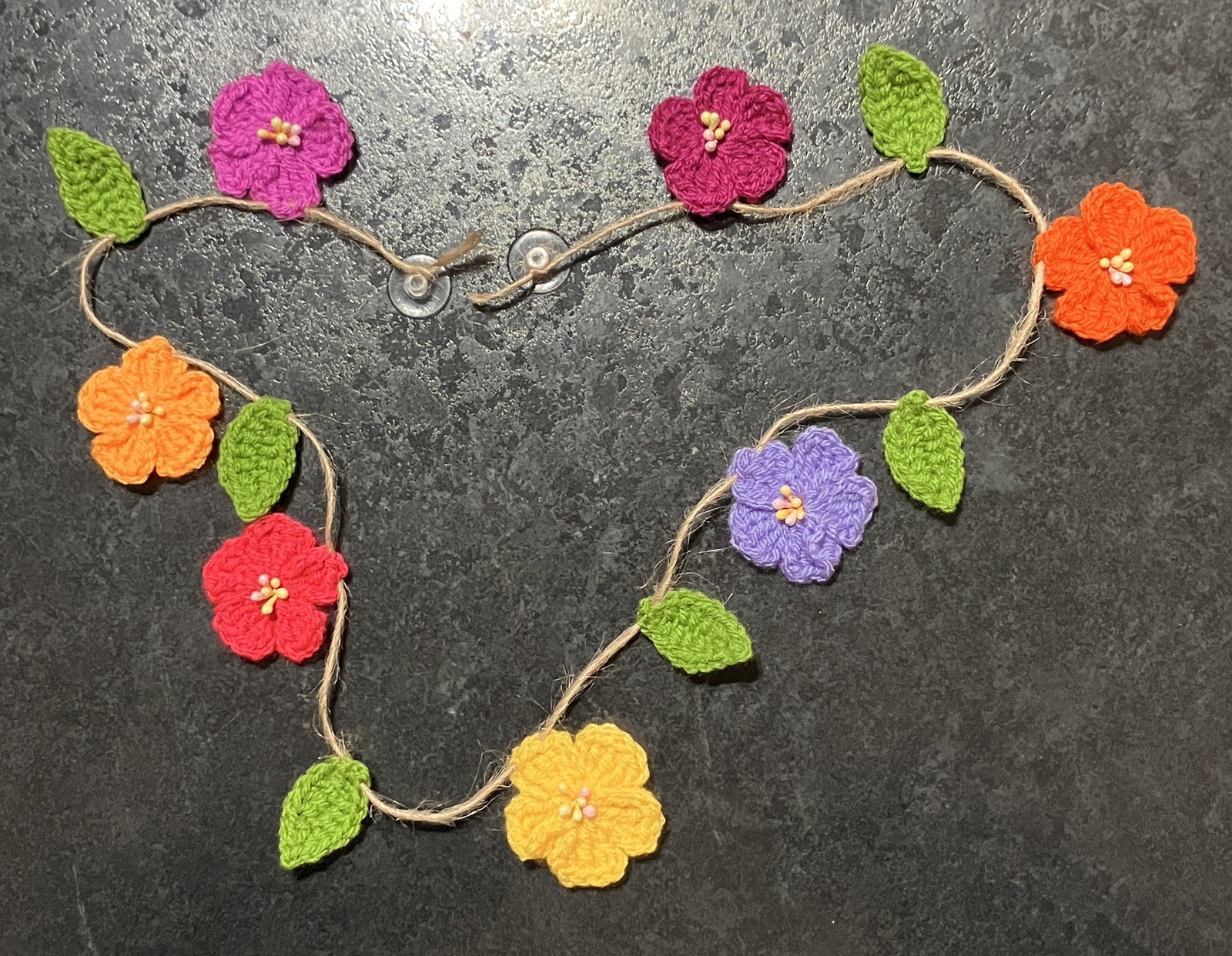 🌸🍃NEW hand Crochet Flower Bunting Leaf sequin Window 30” camper SUMMER Gift