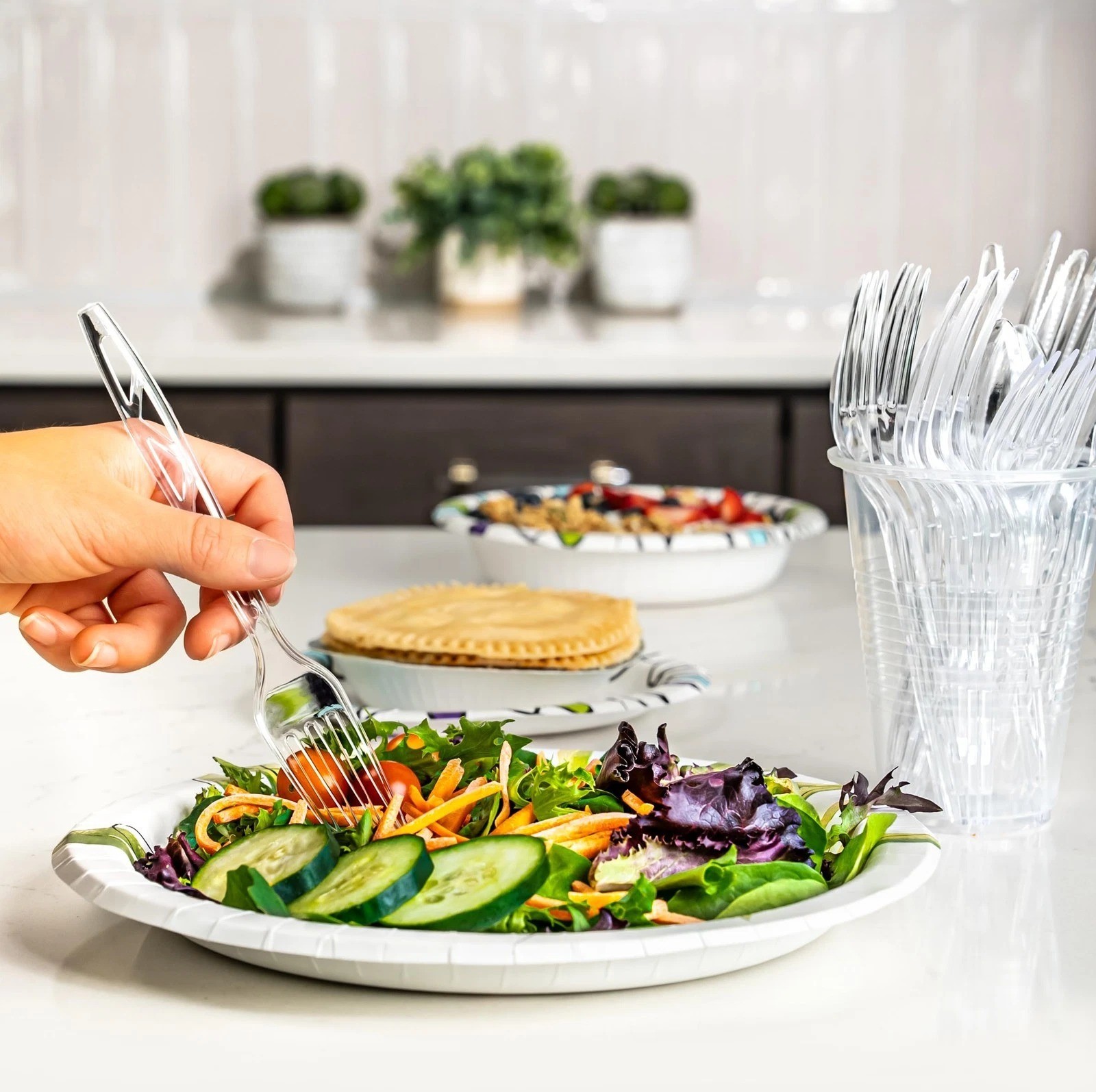 Retailer Basics Disposable Clear Plastic Forks Premium Quality 100 Count Large