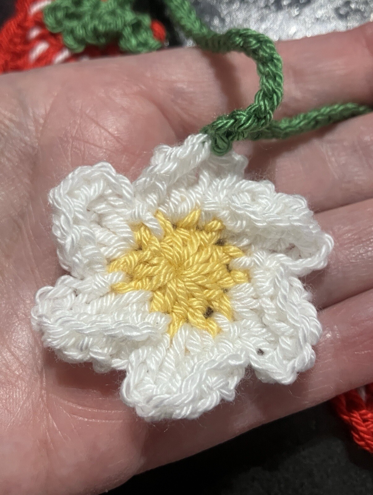 🌸 🍓CUTE Crochet Daisy Strawberry Bunting Camper Window Birthday SUMMER Gift