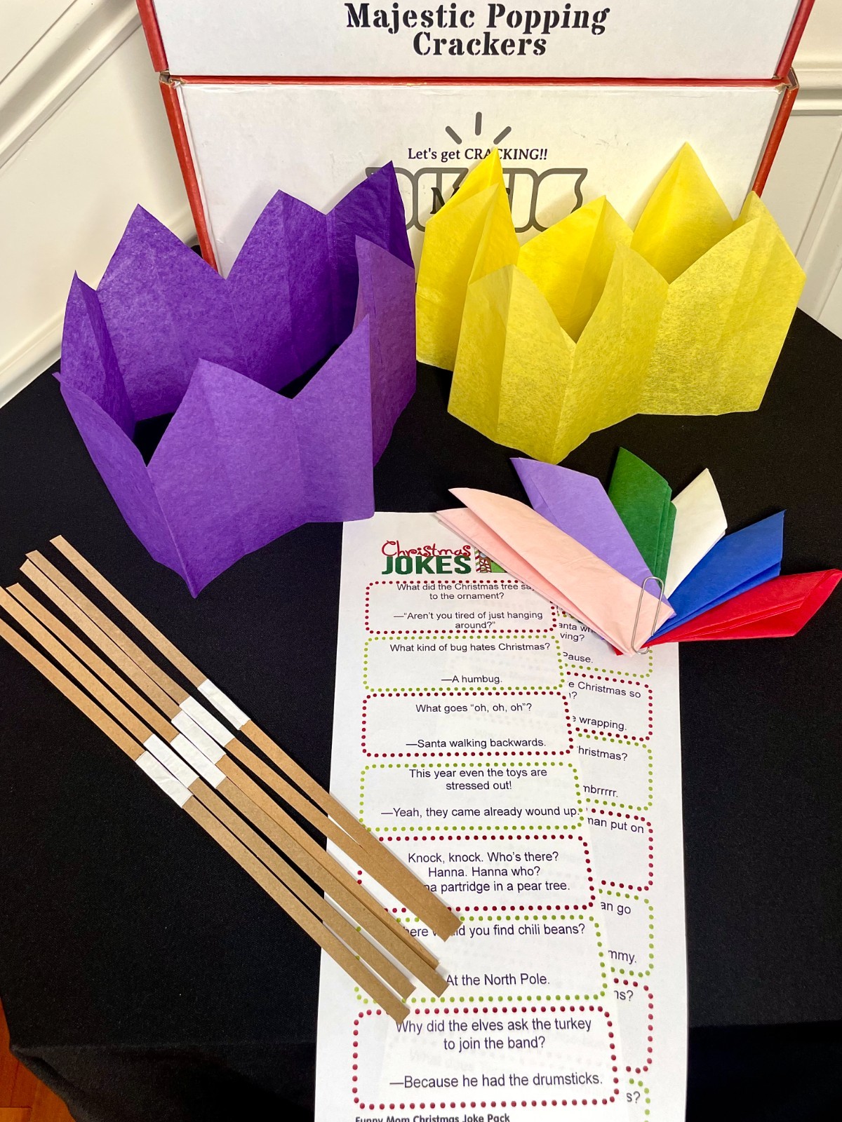 Christmas Cracker Premium Quality Tissue Paper Hats / Crowns / Jokes & Snaps NEW