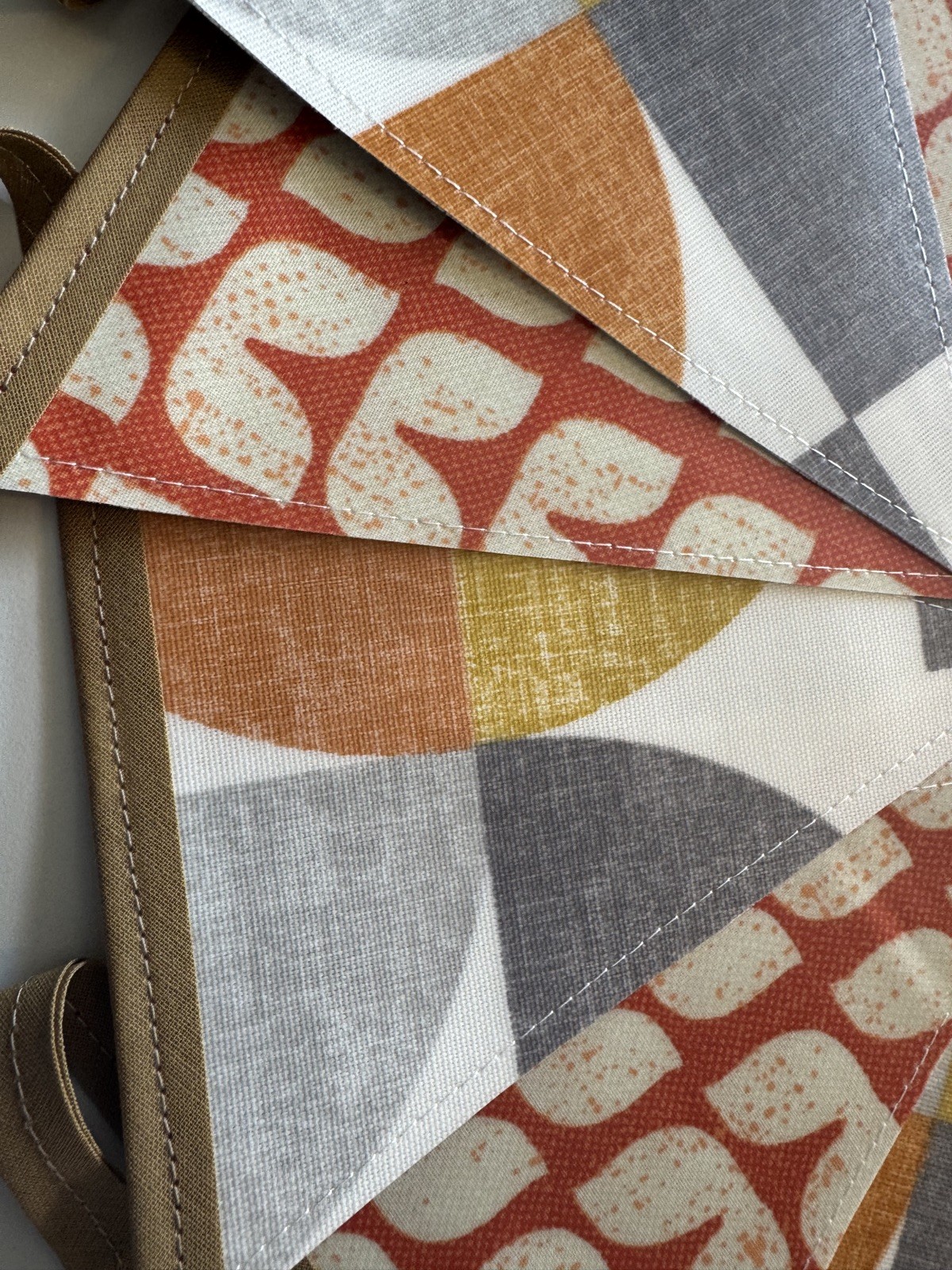 Handmade Oilcloth Bunting – Garden/Home – Contemporary – 3 Meters Double Sided