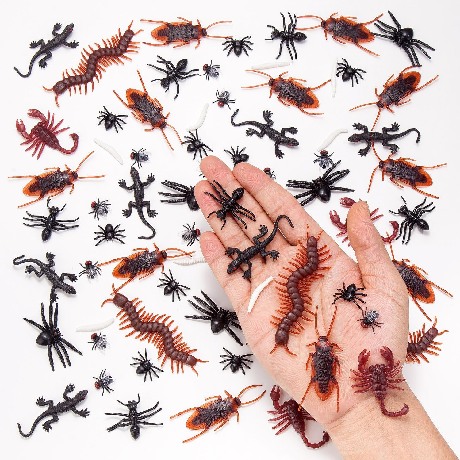 130 PCS Realistic Plastic Bugs Trick Toys, 9 Types Prank Fake Insects Cockroache