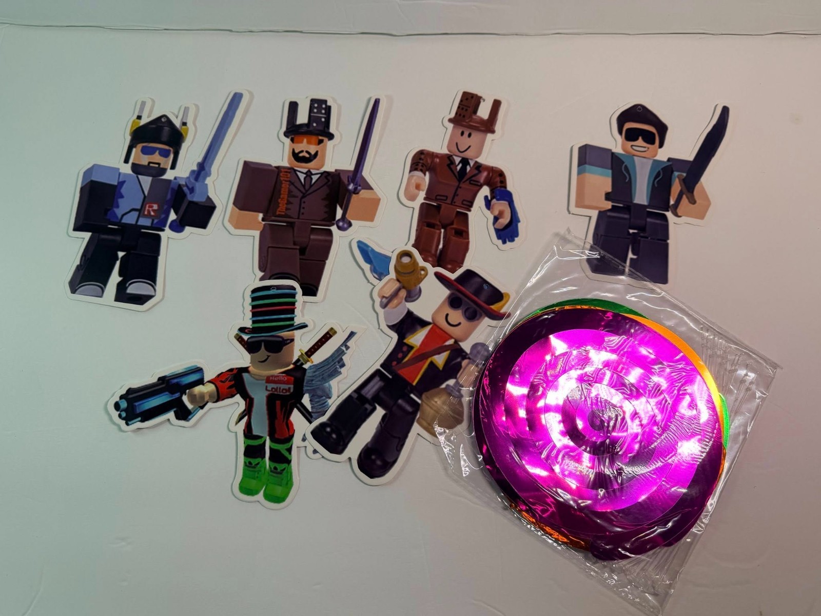 Roblox Birthday Party Set – 111pc Decorations Kit w/ Balloons, Banner & Toppers
