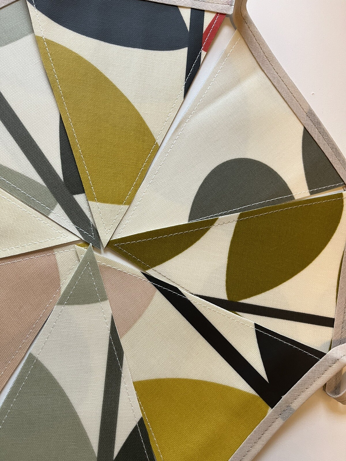 Handmade Oilcloth Bunting – Garden/Home Contemporary – 2 Meters Double Sided