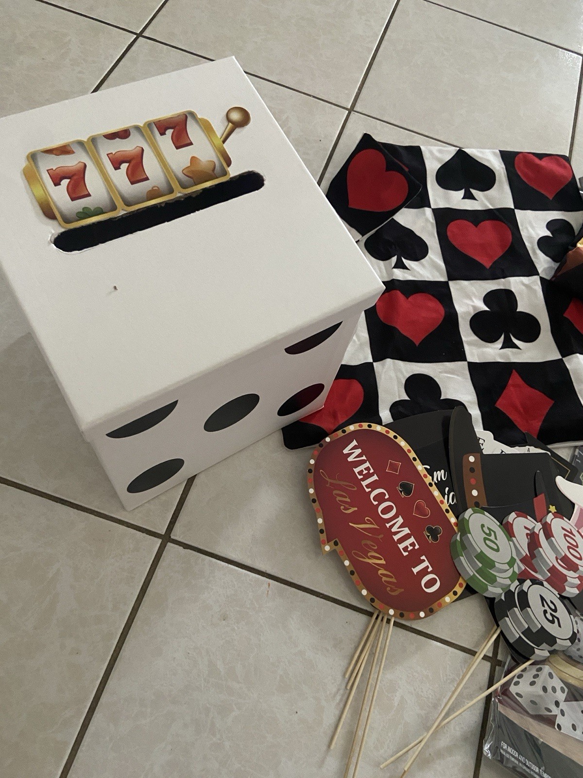 Casino Night Party Decoration Set Multicolor Paper & Plastic Backdrop Props