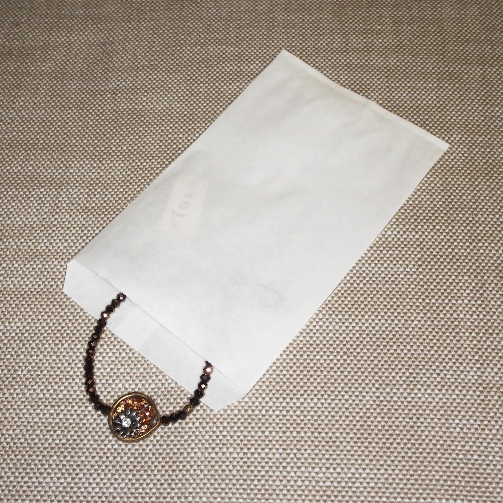CuteBox White/Kraft Flat Paper Gift Bags 100pcs