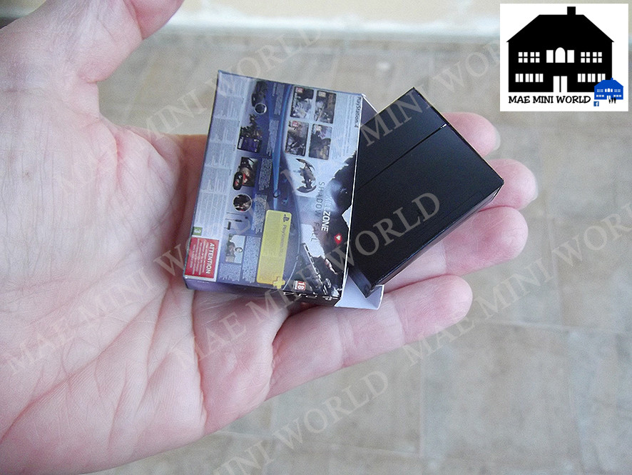 PS4. Miniature replica. Scale 1/6